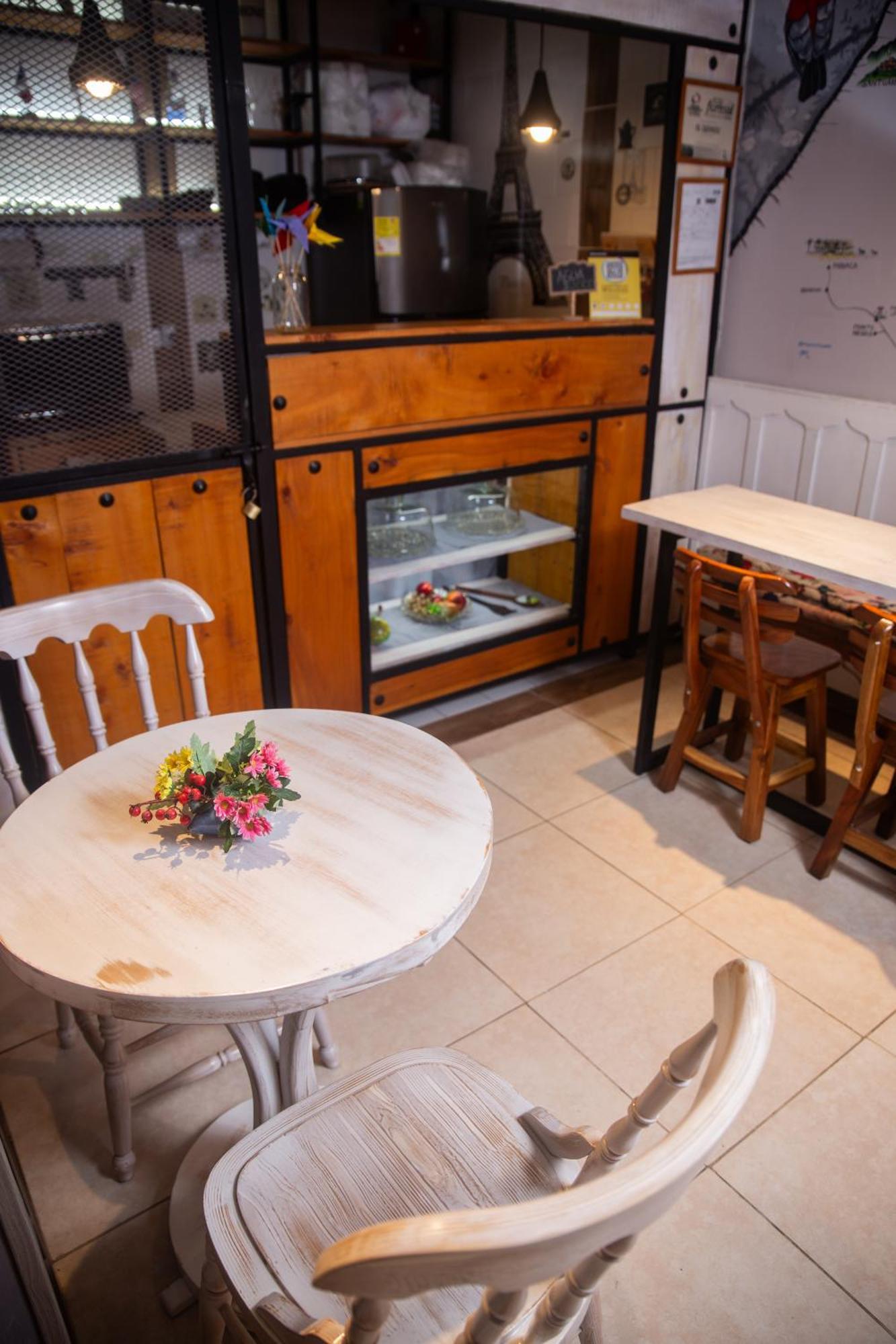 Hostal El Quinde Саленто Екстериор снимка