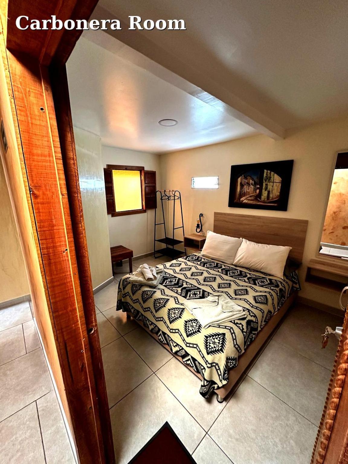 Hostal El Quinde Саленто Екстериор снимка